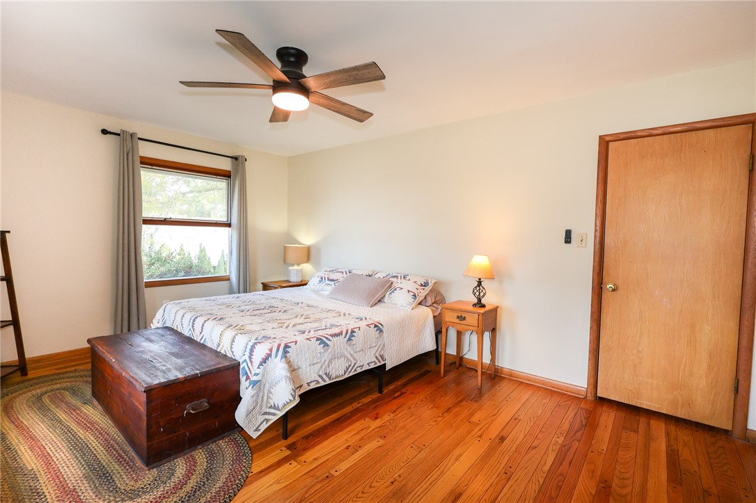 Grove City Boro, Pennsylvania 16127, United States, 2 Bedrooms Bedrooms, ,3 BathroomsBathrooms,Residential,Active,228131