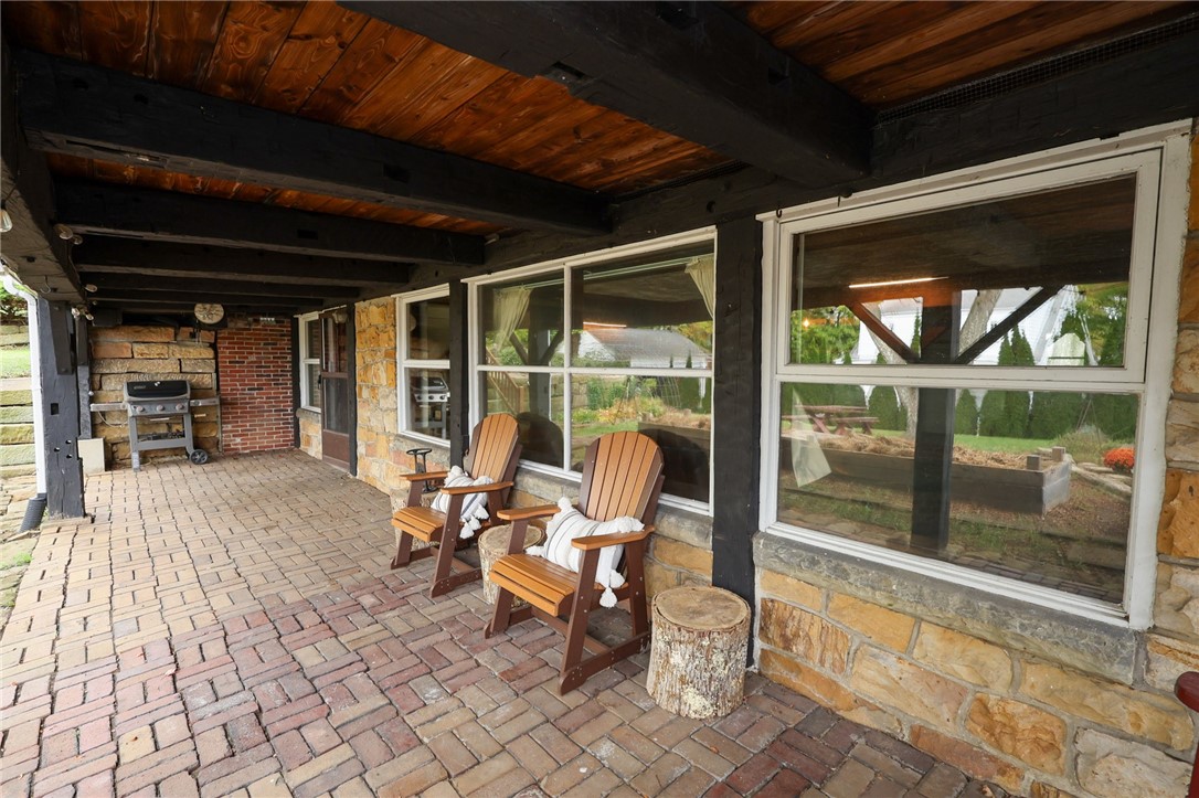 Grove City Boro, Pennsylvania 16127, United States, 2 Bedrooms Bedrooms, ,3 BathroomsBathrooms,Residential,Active,228131