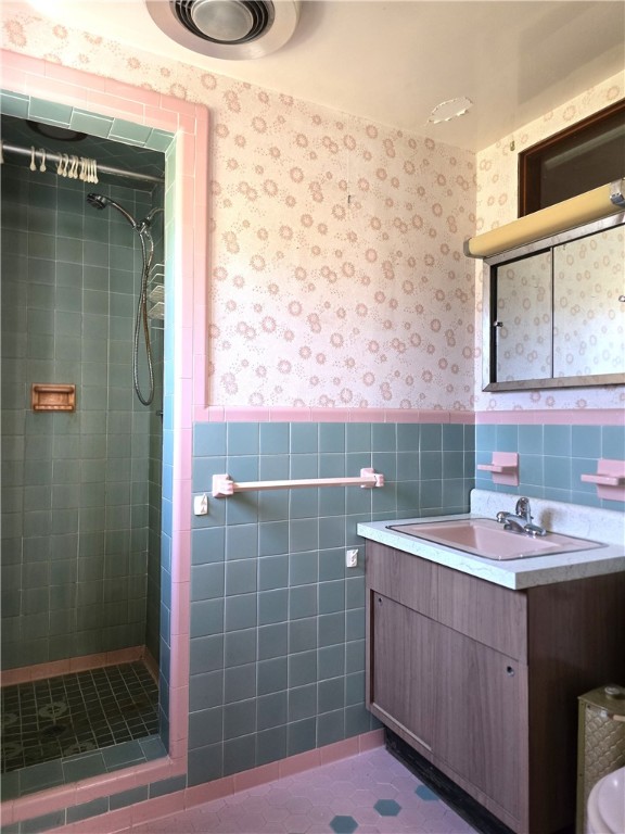 Penn Twp, Pennsylvania 16002, United States, 4 Bedrooms Bedrooms, ,4 BathroomsBathrooms,Residential,Active,244722