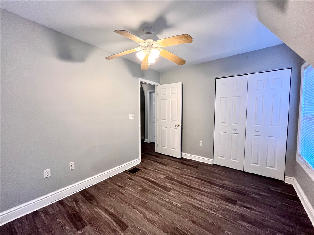 Sewickley, Pennsylvania 15143, United States, 2 Bedrooms Bedrooms, ,1 BathroomBathrooms,Residential,Active,88221