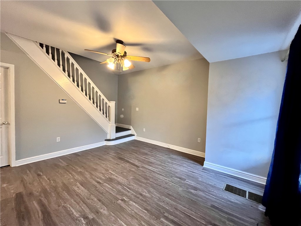 Sewickley, Pennsylvania 15143, United States, 2 Bedrooms Bedrooms, ,1 BathroomBathrooms,Residential,Active,88221
