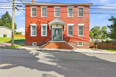 Homes For Sale - 401 North St St<br/> Berlin, PA 15530