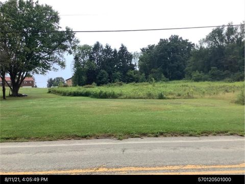 Photo of 3317 37th Street Ext, Beaver Falls, PA 15010 (MLS # 1737524)