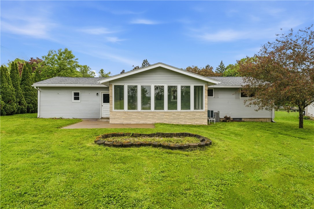 17 Shenango Rd
