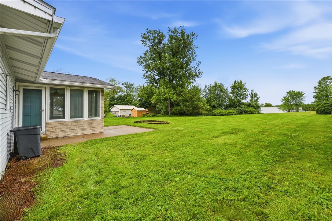 17 Shenango Rd