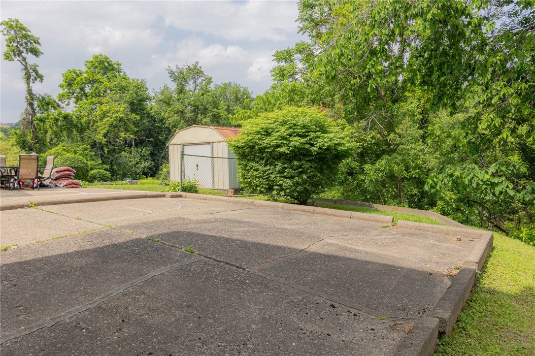 3183 Glendale Avenue Ave, Brentwood, Pennsylvania image 4