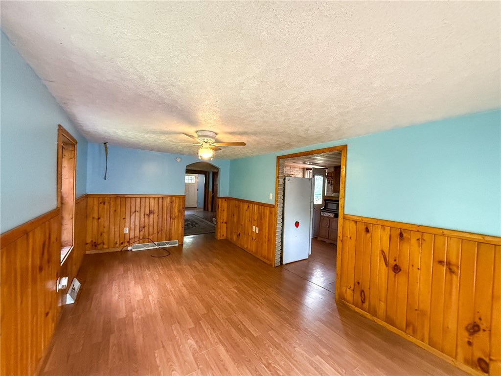 155 Elm St, Saint Clair, Pennsylvania image 11