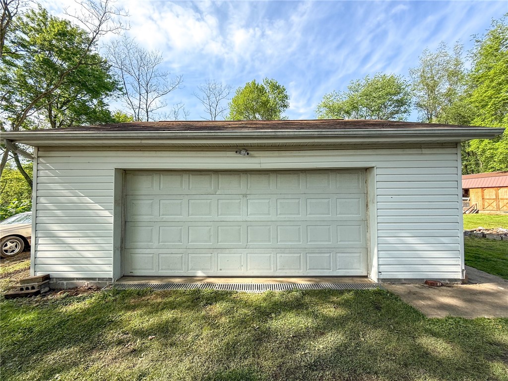 155 Elm St, Saint Clair, Pennsylvania image 35