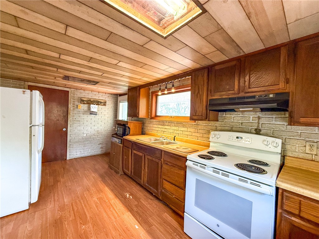 155 Elm St, Saint Clair, Pennsylvania image 8