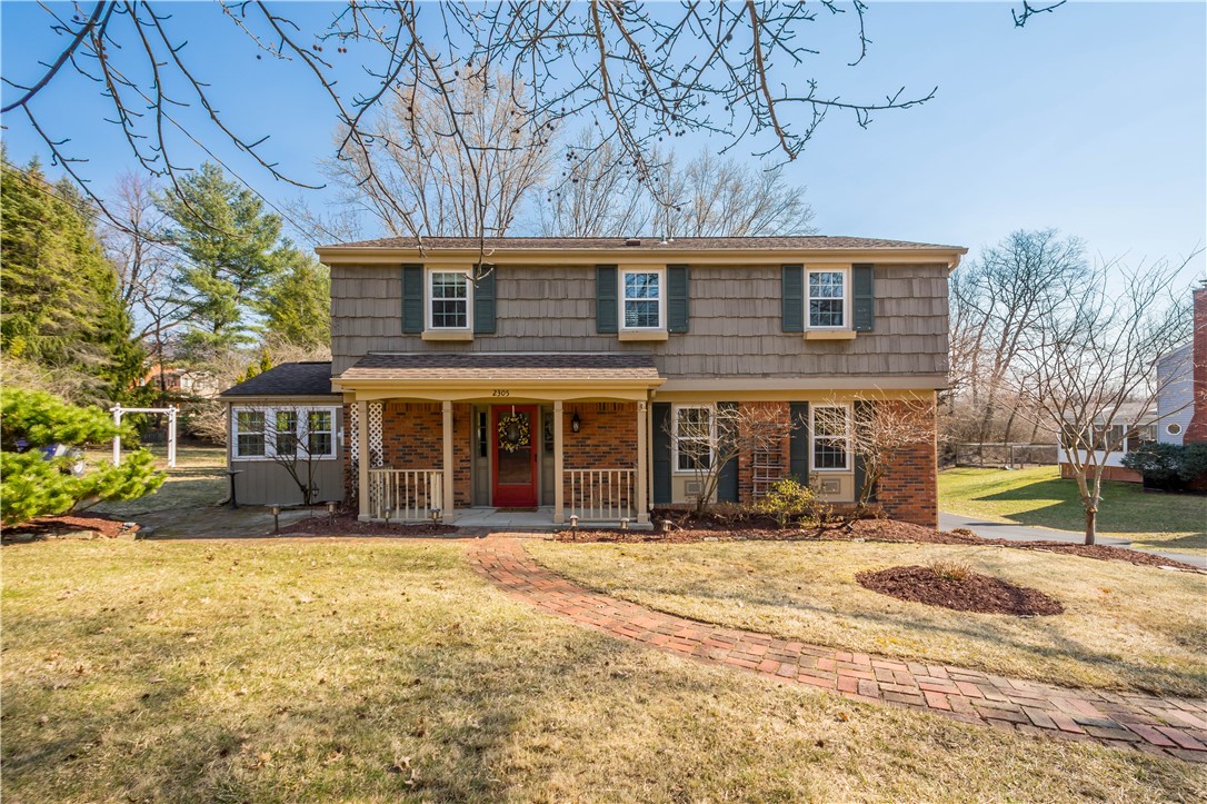 Upper St. Clair, Pennsylvania 15241, United States, 5 Bedrooms Bedrooms, ,3 BathroomsBathrooms,Residential,Pending,90016