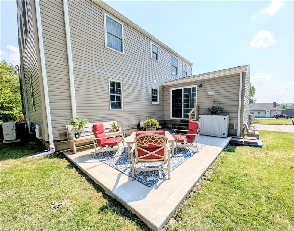 Derry Twp, Pennsylvania 15627, United States, 5 Bedrooms Bedrooms, ,2 BathroomsBathrooms,Residential,Active,147243