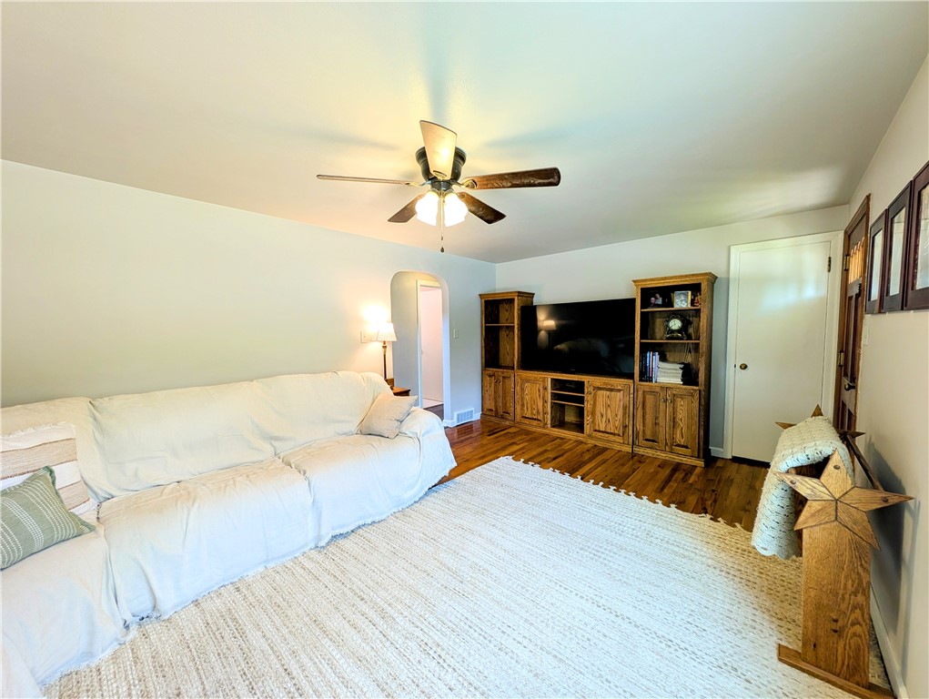 Derry Twp, Pennsylvania 15627, United States, 5 Bedrooms Bedrooms, ,2 BathroomsBathrooms,Residential,Active,147243