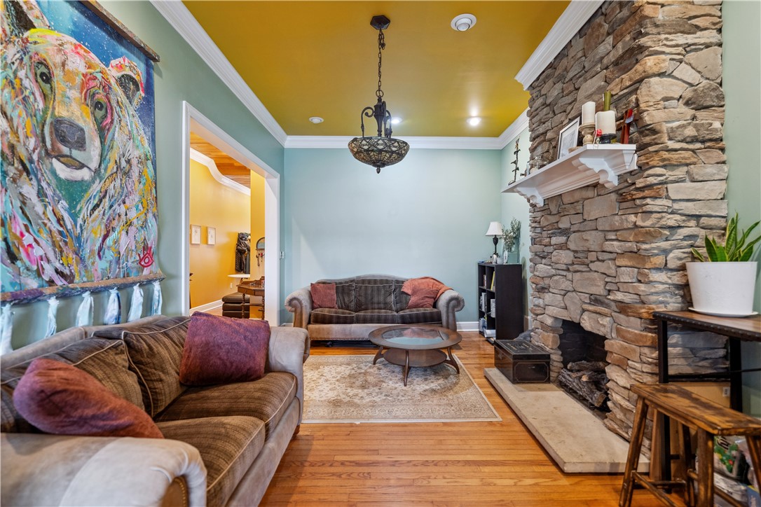 South Side, Pennsylvania 15203, United States, 3 Bedrooms Bedrooms, ,3 BathroomsBathrooms,Residential,Active,35677