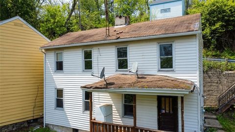 Photo of 279 Advent St, Pittsburgh, PA 15220 (MLS # 1750430)