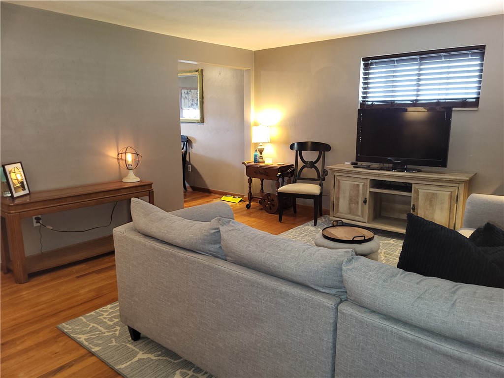 433 Greenridge Road Rd, New Kensington, Pennsylvania image 5