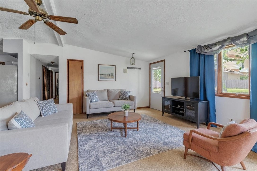 City Of But NW, Pennsylvania 16001, United States, 3 Bedrooms Bedrooms, ,2 BathroomsBathrooms,Residential,Active,141842