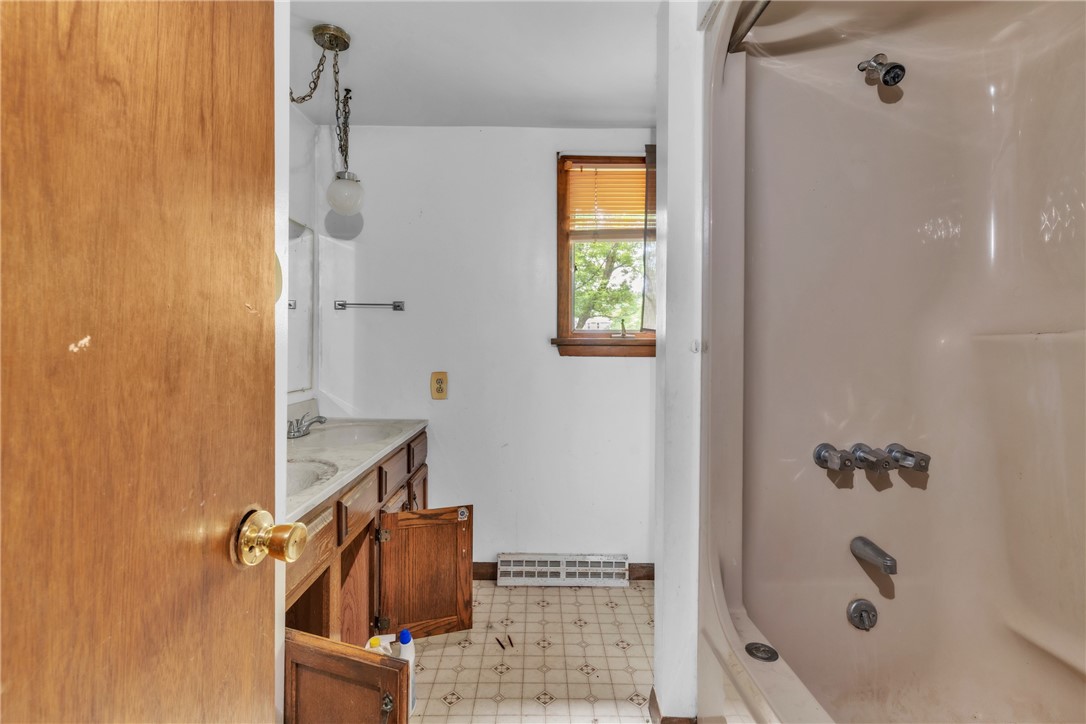 City Of But NW, Pennsylvania 16001, United States, 3 Bedrooms Bedrooms, ,2 BathroomsBathrooms,Residential,Active,141842