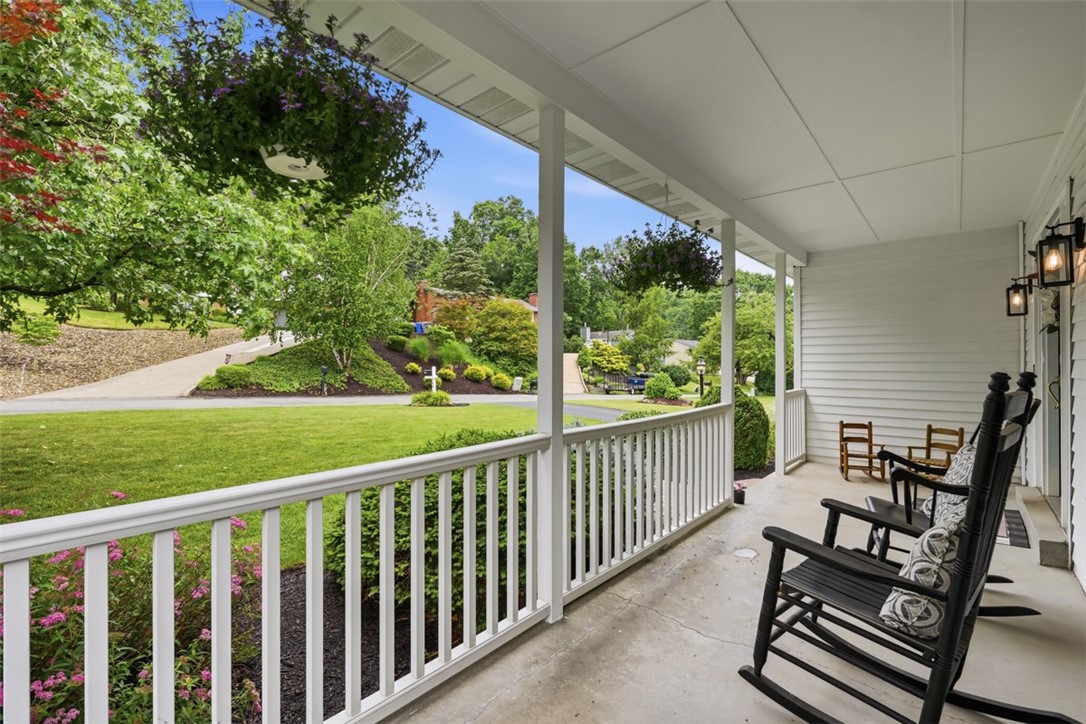 164 Oakdale Dr