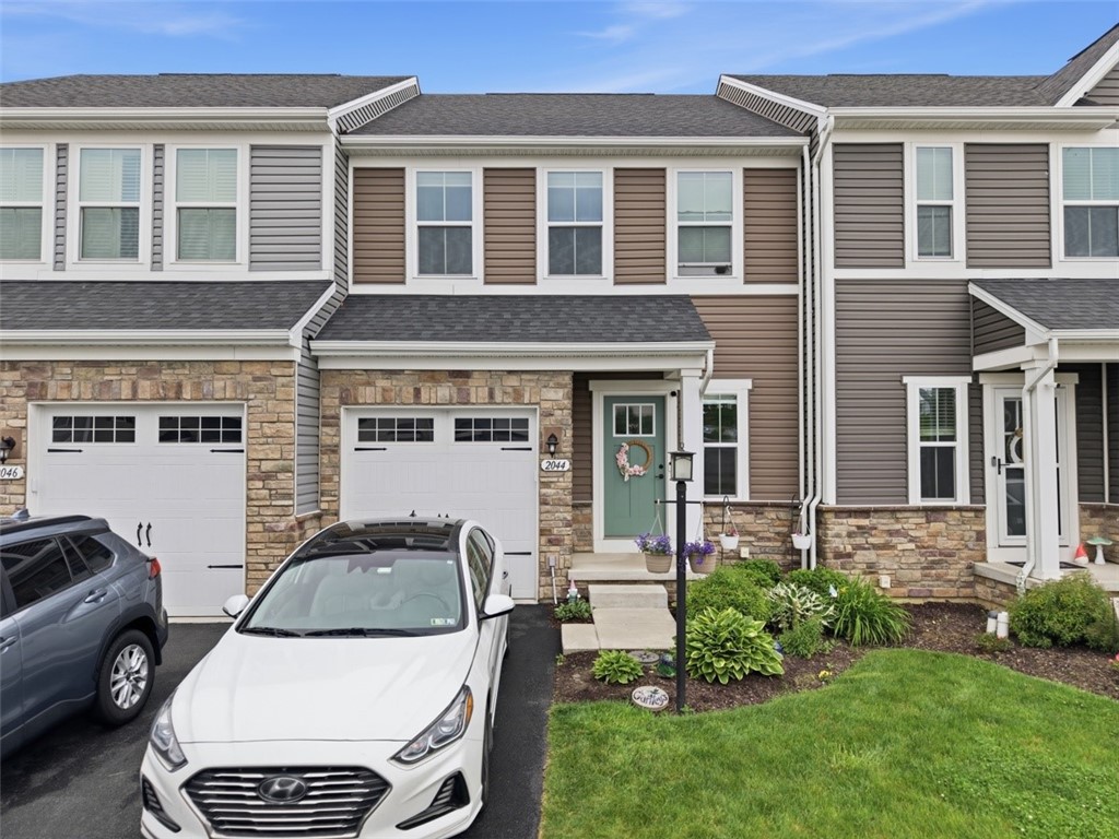2044 Cade Drive