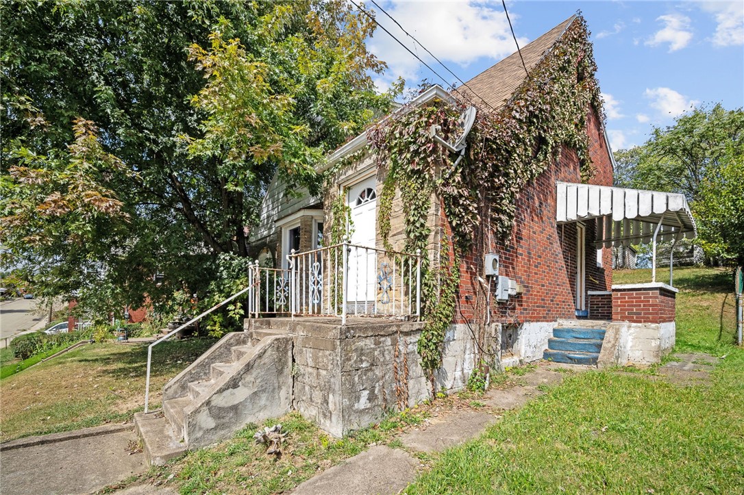 505 Wylie Ave, Clairton, Pennsylvania image 3