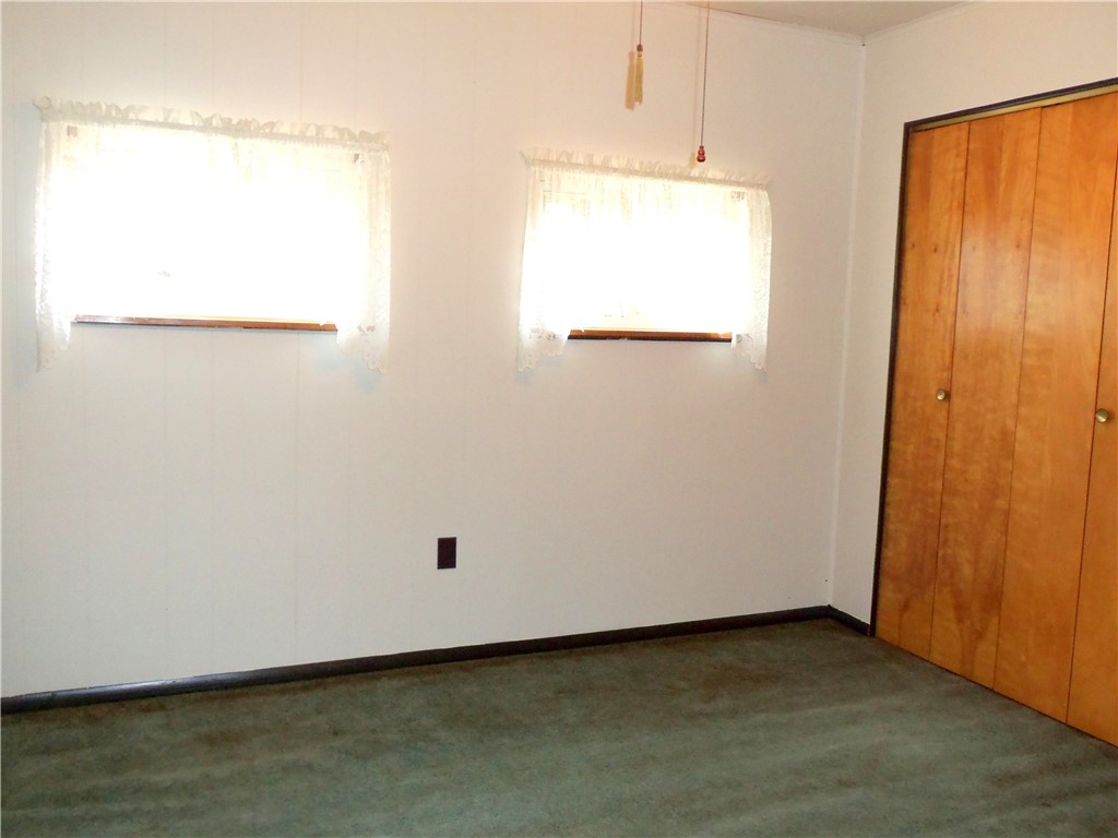 Smith, Pennsylvania 15054, United States, 3 Bedrooms Bedrooms, ,2 BathroomsBathrooms,Residential,Active,196368