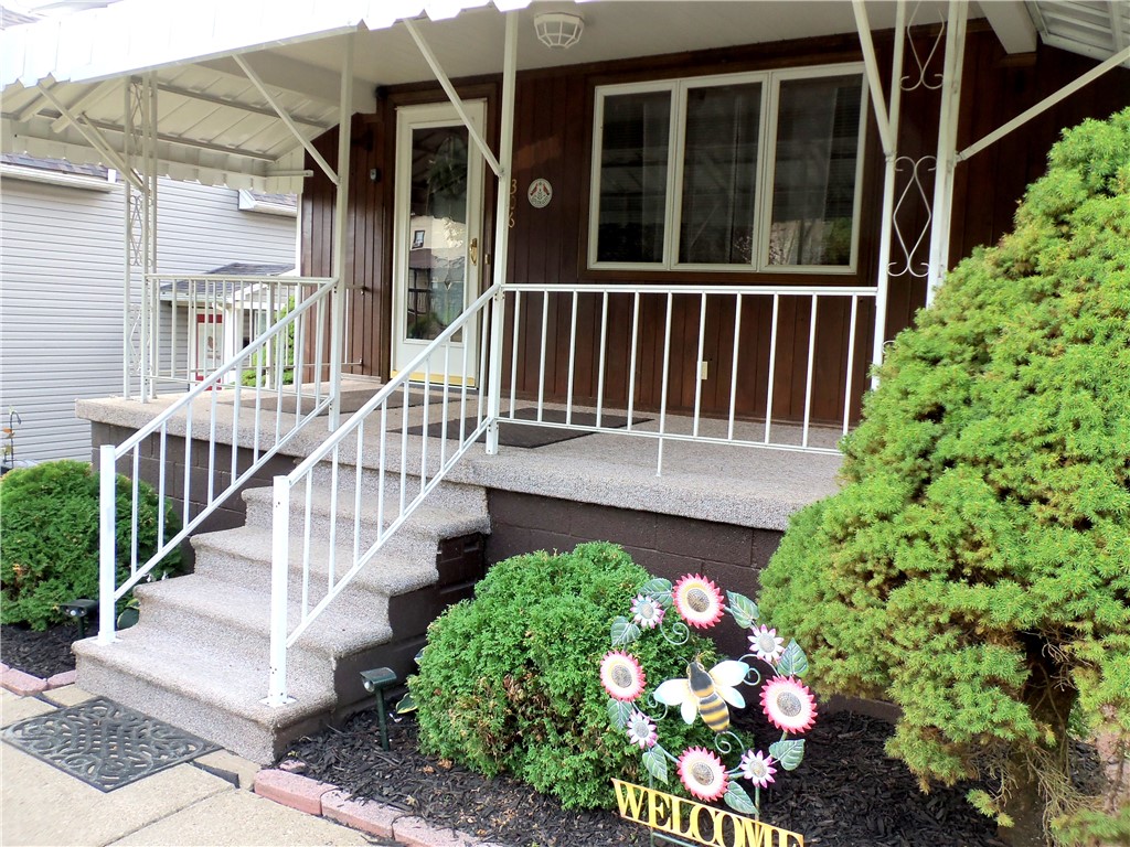 Smith, Pennsylvania 15054, United States, 3 Bedrooms Bedrooms, ,2 BathroomsBathrooms,Residential,Active,196368