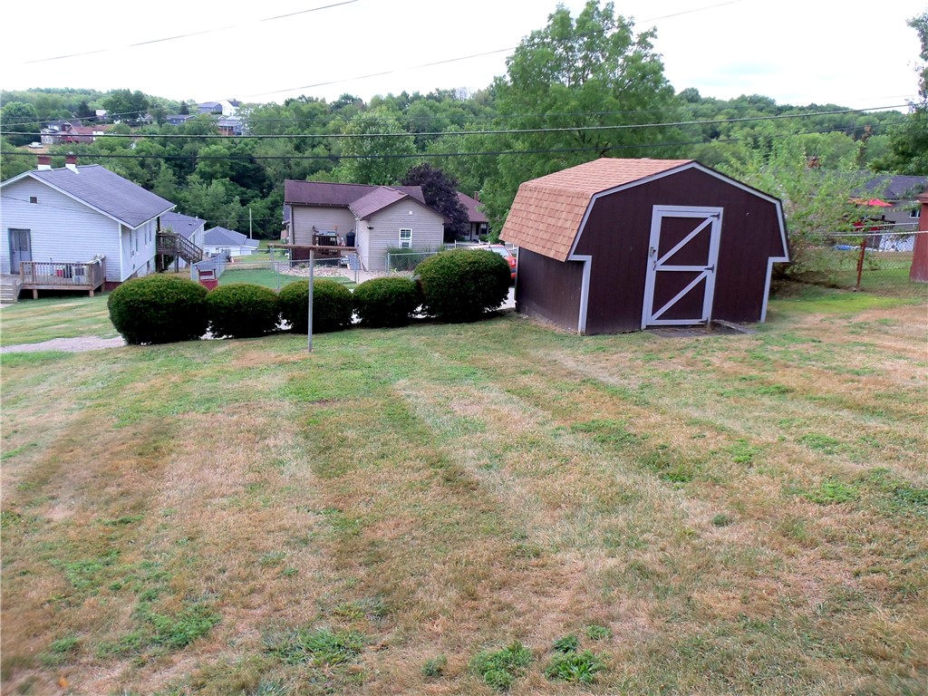 Smith, Pennsylvania 15054, United States, 3 Bedrooms Bedrooms, ,2 BathroomsBathrooms,Residential,Active,196368