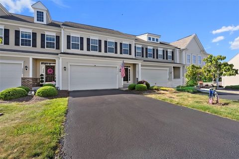 Photo of 2284 Flint Dr, Washington, PA 15301 (MLS # 1735337)