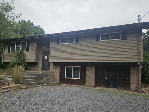 Photo of 1957 Oneida Valley Rd, Karns City, PA 16041 (MLS # 1760954)