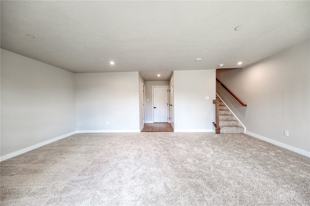 Cranberry Twp, Pennsylvania 16066, United States, 3 Bedrooms Bedrooms, ,3 BathroomsBathrooms,Residential,Active,111314