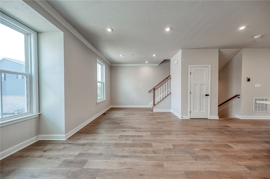 Cranberry Twp, Pennsylvania 16066, United States, 3 Bedrooms Bedrooms, ,3 BathroomsBathrooms,Residential,Active,111314