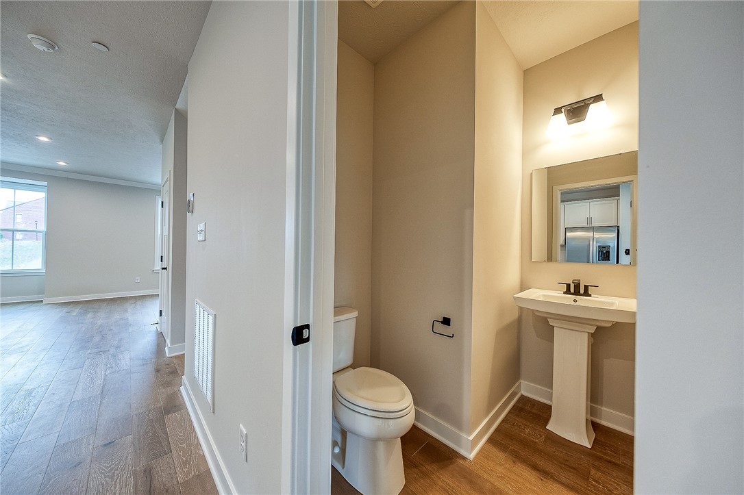 Cranberry Twp, Pennsylvania 16066, United States, 3 Bedrooms Bedrooms, ,3 BathroomsBathrooms,Residential,Active,111314