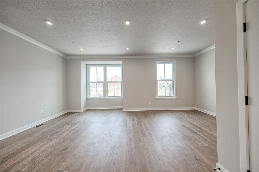 Cranberry Twp, Pennsylvania 16066, United States, 3 Bedrooms Bedrooms, ,3 BathroomsBathrooms,Residential,Active,111314