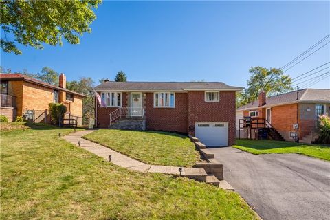 Photo of 447 Marta Dr, Pittsburgh, PA 15236 (MLS # 1725214)