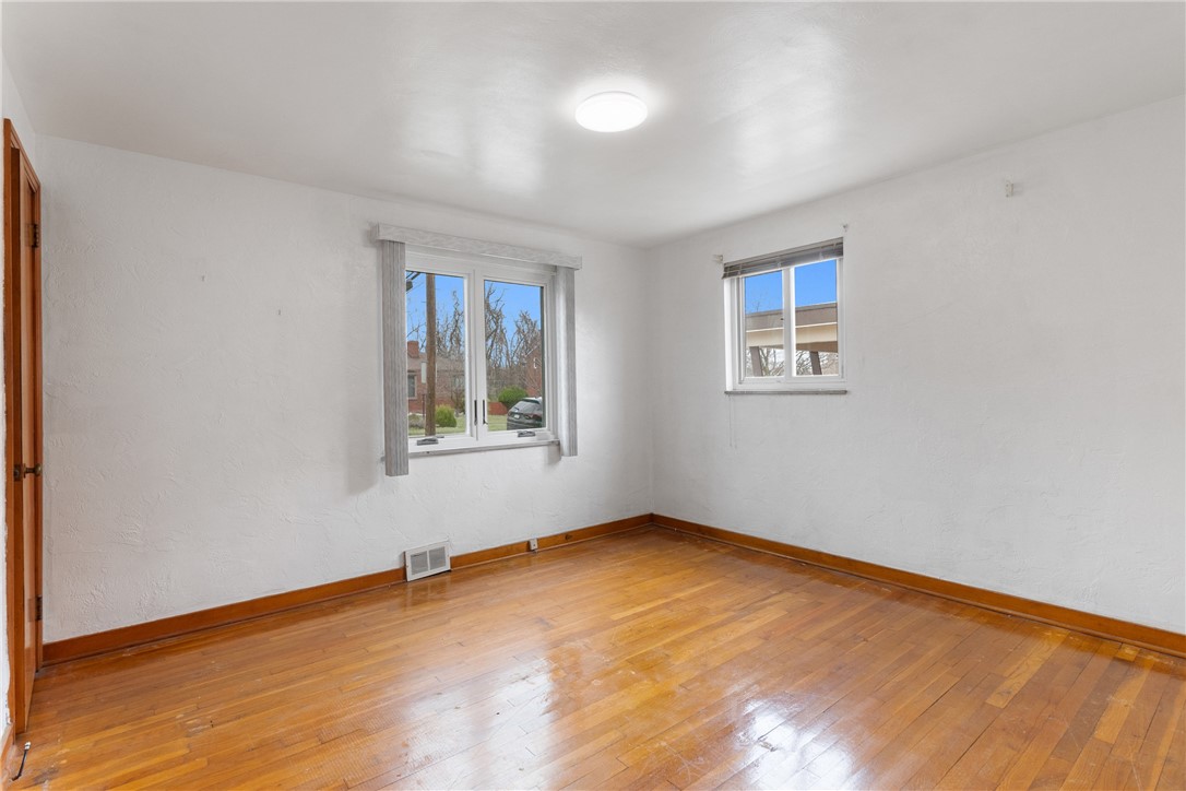 Baldwin Boro, Pennsylvania 15236, United States, 3 Bedrooms Bedrooms, ,3 BathroomsBathrooms,Residential,Contingent,102667