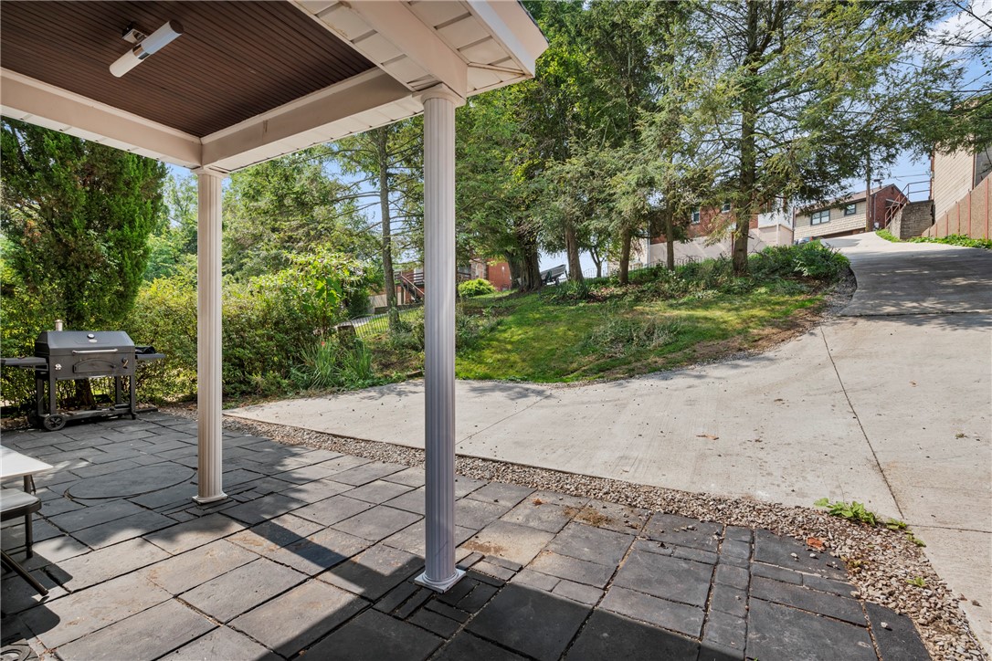 210 E Willock Rd, Brentwood, Pennsylvania image 21