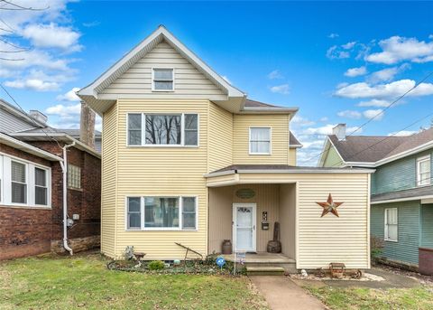 Homes For Sale - 407 E Green St St<br/> Fayette County, Connellsville, PA 15425