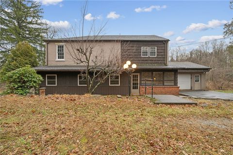 Photo of 1756 Theatre St, Latrobe, PA 15650 (MLS # 1735020)