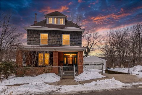 Photo of 1454 Center Steet St, Pittsburgh, PA 15221 (MLS # 1740684)