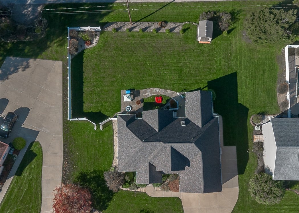 320 Ridgeview Circle