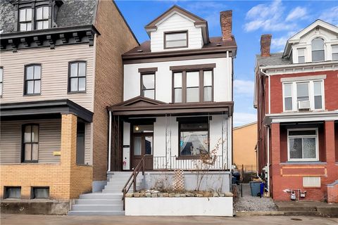 Photo of 1832 Ley St, Pittsburgh, PA 15212 (MLS # 1742404)