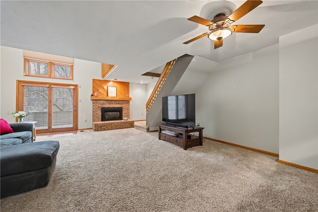 1404 Towne Square Dr