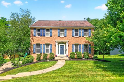 Photo of 7020 Franklin Rd, Seven Fields, PA 16046 (MLS # 1758964)