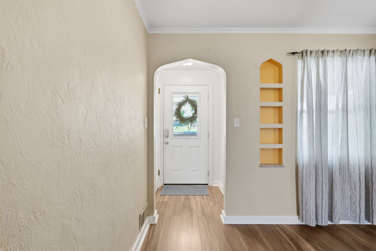 4111 Fairfield Avenue