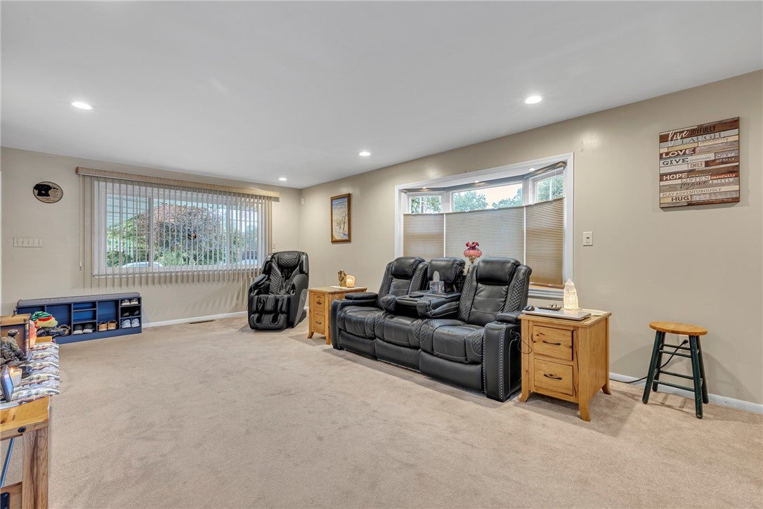 1131 Western Ave