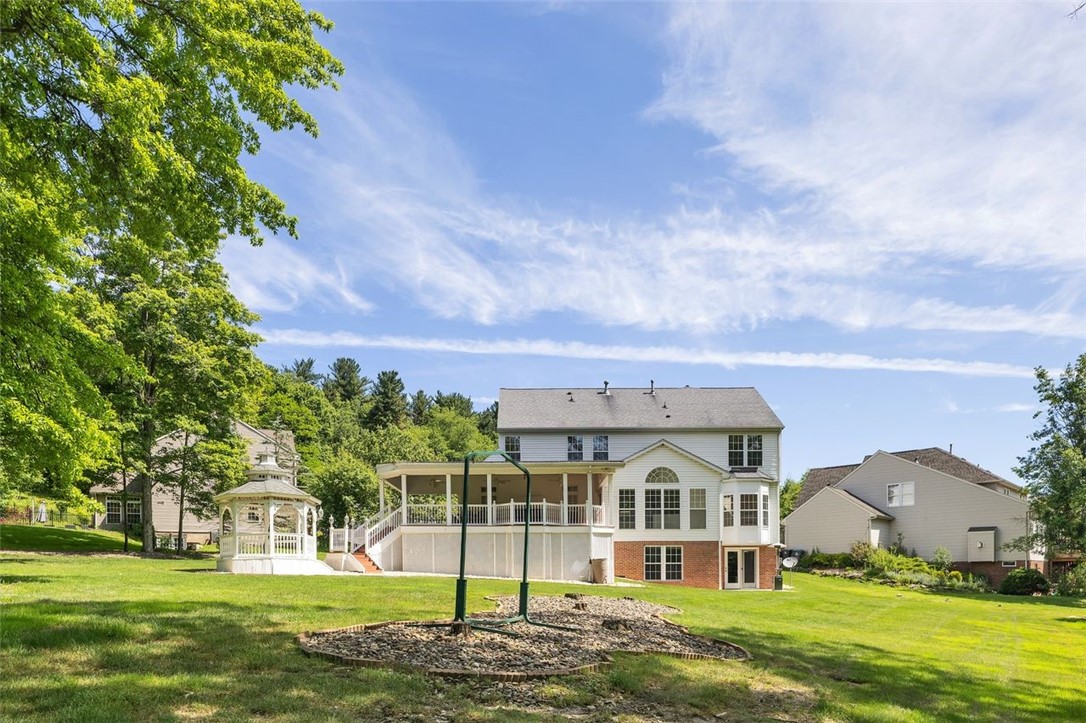 425 Mallard Dr