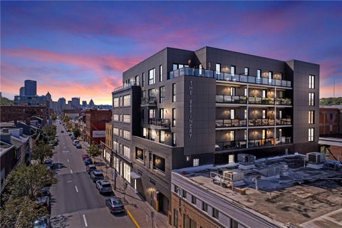 Photo of 2545 Penn Ave #PH 602, Pittsburgh, PA 15222 (MLS # 1761924)