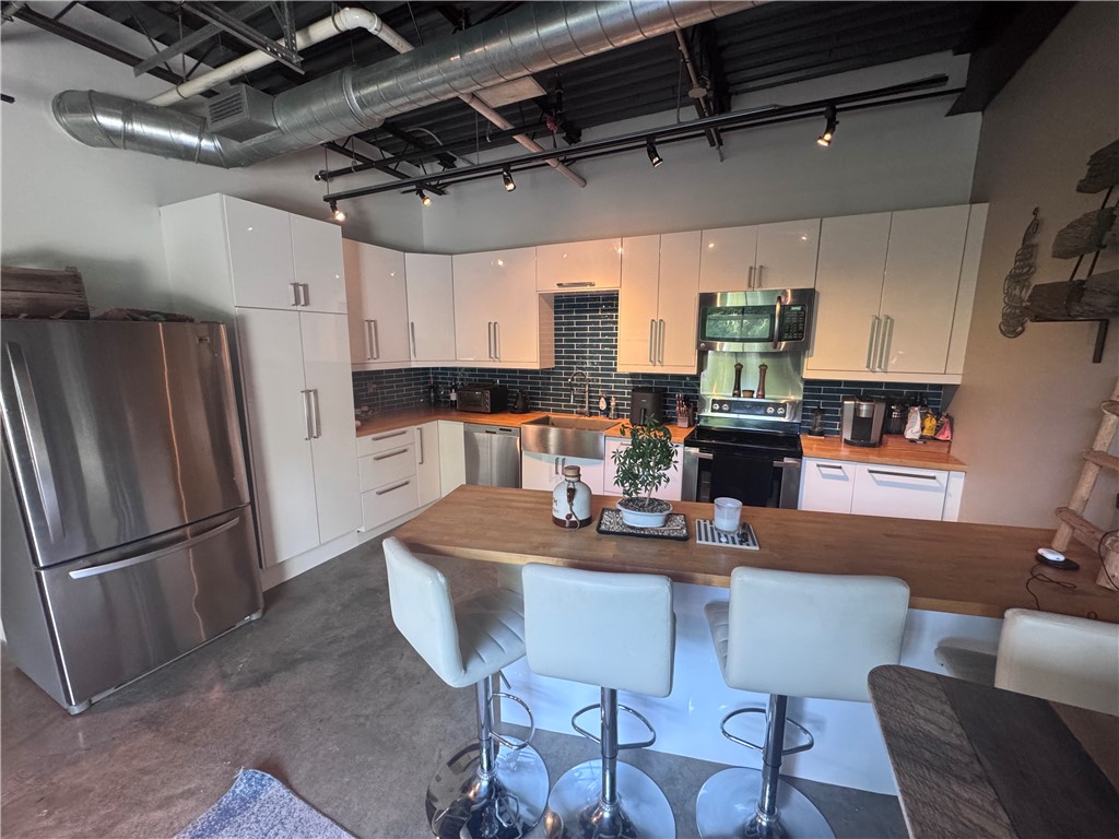 Garfield, Pennsylvania 15206, United States, 1 Bedroom Bedrooms, ,1 BathroomBathrooms,Residential,Active,195883