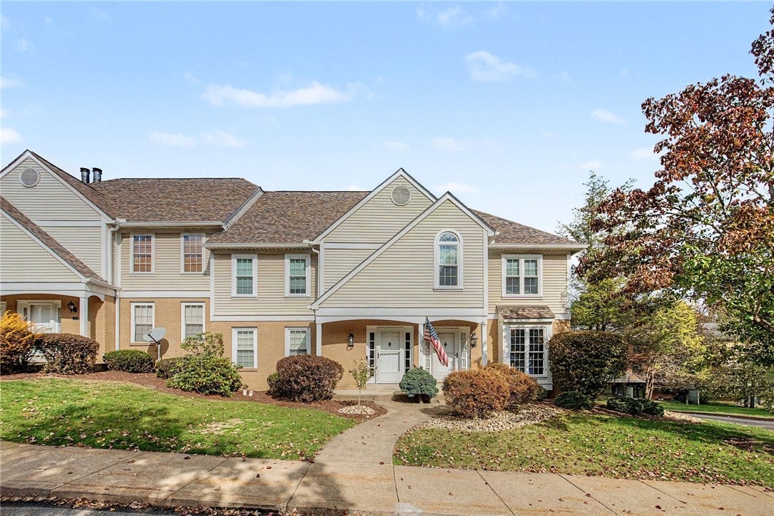 540 Lakewood Dr
