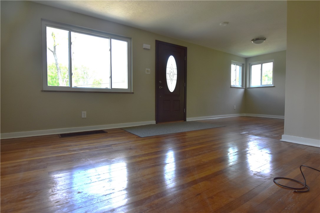 2113 Hillard Rd Rd, Bethel Park, Pennsylvania image 4